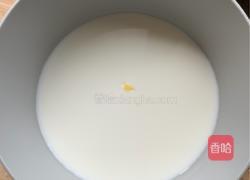 家庭版巧克力可可甜甜圈的做法图解1