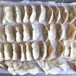 芹菜猪肉水饺的做法[图]