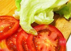 熏鸡肉奶酪三明治的做法图解2