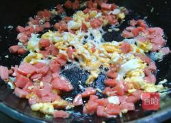 火腿肠蛋炒饭的做法图解6