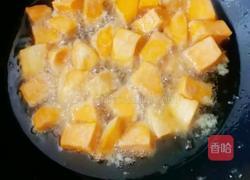 拔丝地瓜苹果的做法图解6