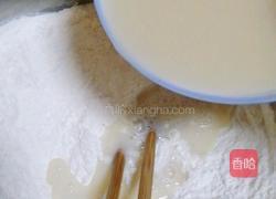 白莱肉包的做法图解1