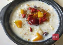 牛奶炖桃胶的做法图解5