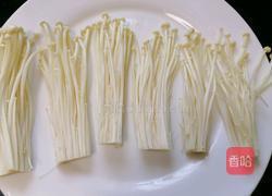 油炸金针菇的做法图解2