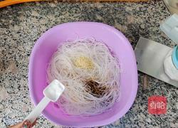炒粉丝(火腿胡萝卜蔬菜炒米粉)的做法图解4