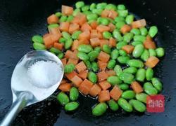 胡萝卜炒虾仁的做法图解7