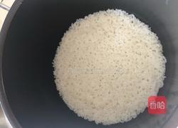 韩式拌饭的做法图解1