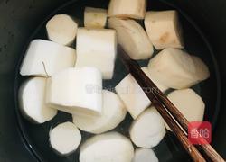 山药炖土鸡的做法图解1