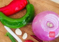 圆葱炒羊肉的做法图解2