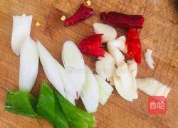 圆葱炒羊肉的做法图解3