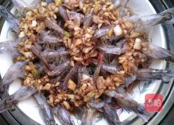 蒜蓉粉丝开背虾的做法图解6