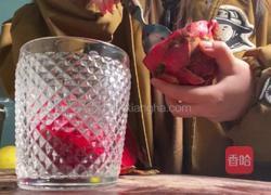 火龙果苏打水的做法图解2