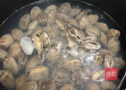 炒花甲的做法图解1