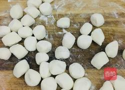 韭菜鸡蛋饺子的做法图解1