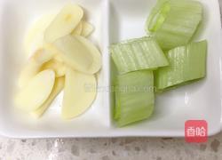 香辣肥肠的做法的做法图解3