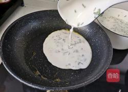陕西特色小吃 韭菜煎饼 的做法图解18