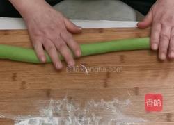 翡翠白菜饺子的做法图解14