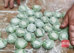 翡翠白菜饺子的做法图解16