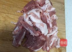 大白菜炖冻豆腐的做法图解2