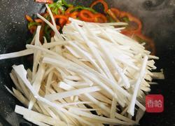 比肉还好吃的青椒杏鲍菇的做法图解6