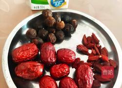 牛骨汤的做法图解1