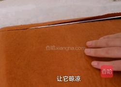 红丝绒蛋糕卷的做法图解6