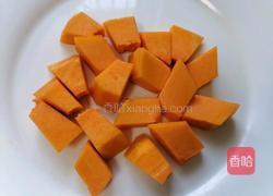 红枣南瓜粥的做法图解3