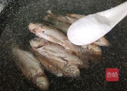 野鲫鱼老豆腐汤的做法图解6