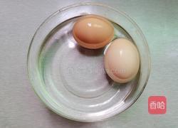 红枣桂圆鸡蛋汤的做法图解3