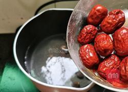 红枣桂圆鸡蛋汤的做法图解8