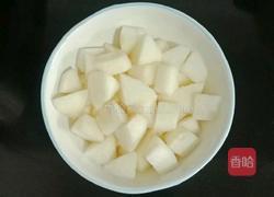 雪梨酒酿圆子的做法图解1