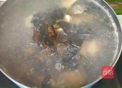 鸭肫炖筒子骨的做法图解11