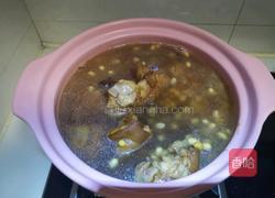 黄豆炖猪脚的做法图解8