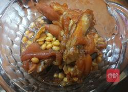 黄豆炖猪脚的做法图解9