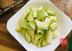 醋溜茭瓜的做法图解1