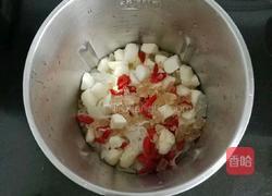 马蹄枸杞银耳羹的做法图解5