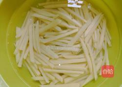 炸薯条的做法图解2