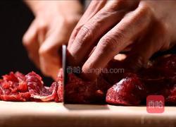 砂锅锡纸牛肉的做法图解1