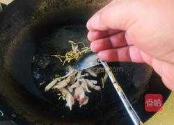 酸辣肉丝汤的做法图解3