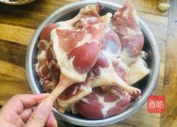过油鸭的做法图解1
