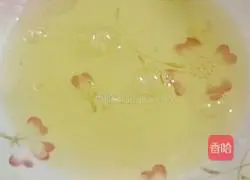 Illustration of making homemade shrimp balls 5