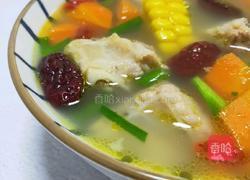 胡萝卜玉米排骨汤的做法图解8