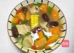 胡萝卜玉米排骨汤的做法图解9
