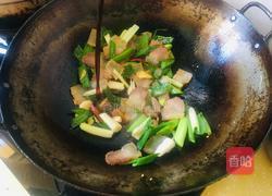 蒜苗炒腊肉的做法图解5