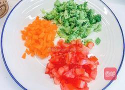 金枪鱼吐司蔬菜杯‖春游必备的做法图解3