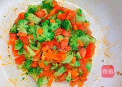 金枪鱼吐司蔬菜杯‖春游必备的做法图解4