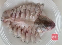 清蒸鲈鱼的做法图解7