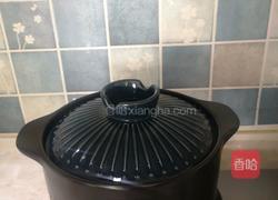 山药花生排骨汤的做法图解6