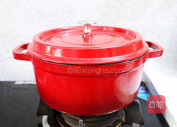 菌菇玉米排骨汤的做法图解10