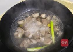 红烧驴肉的做法图解1